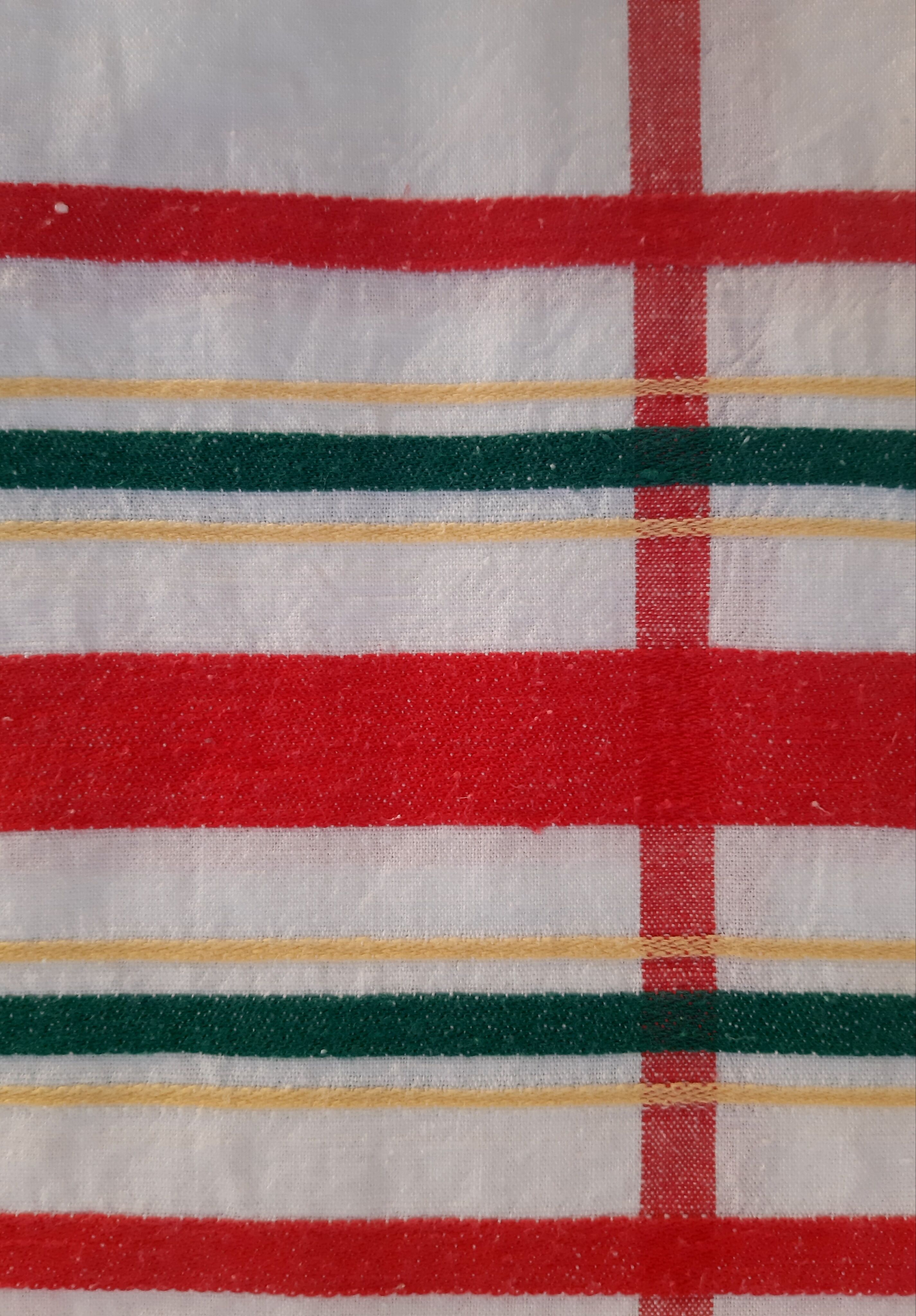 Tablecloth and towels