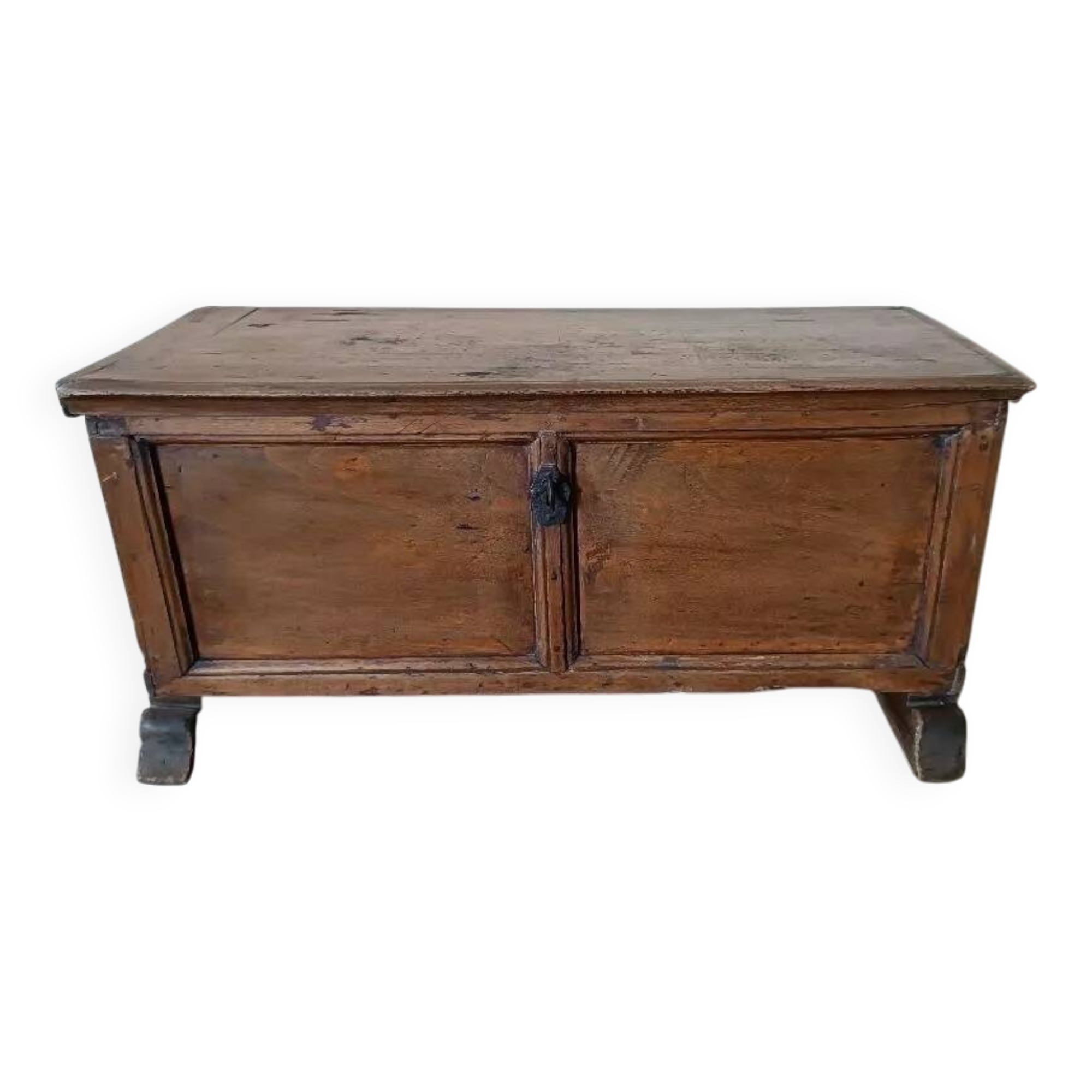 Small wooden travel chest, chest, 17th century, Tuscany