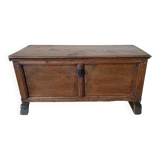 Small wooden travel chest, chest, 17th century, Tuscany