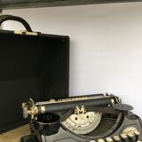 Underwood typewriter "standard portable typewriter"