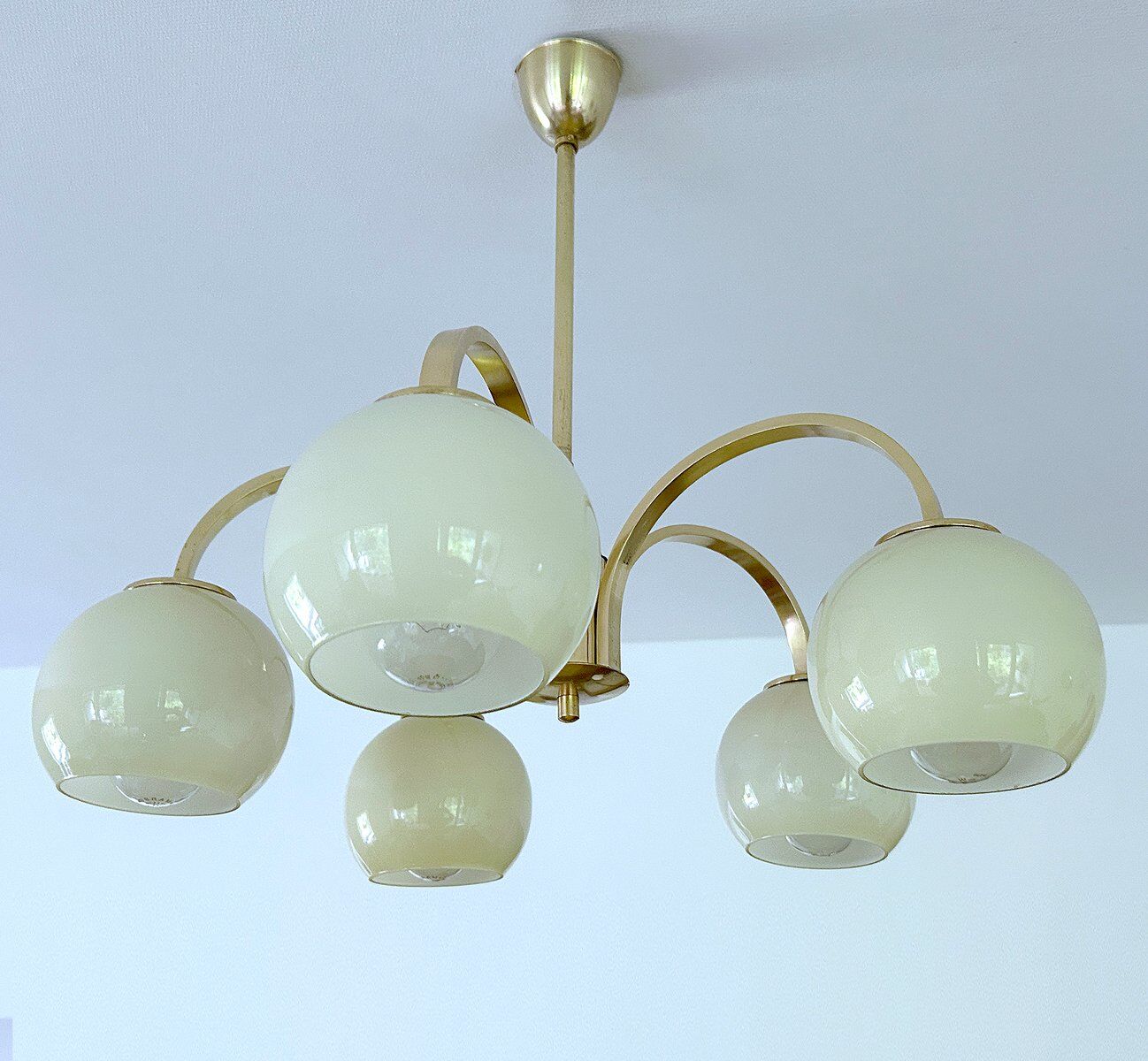 Mid Century Glass Pendant Light, 1950s