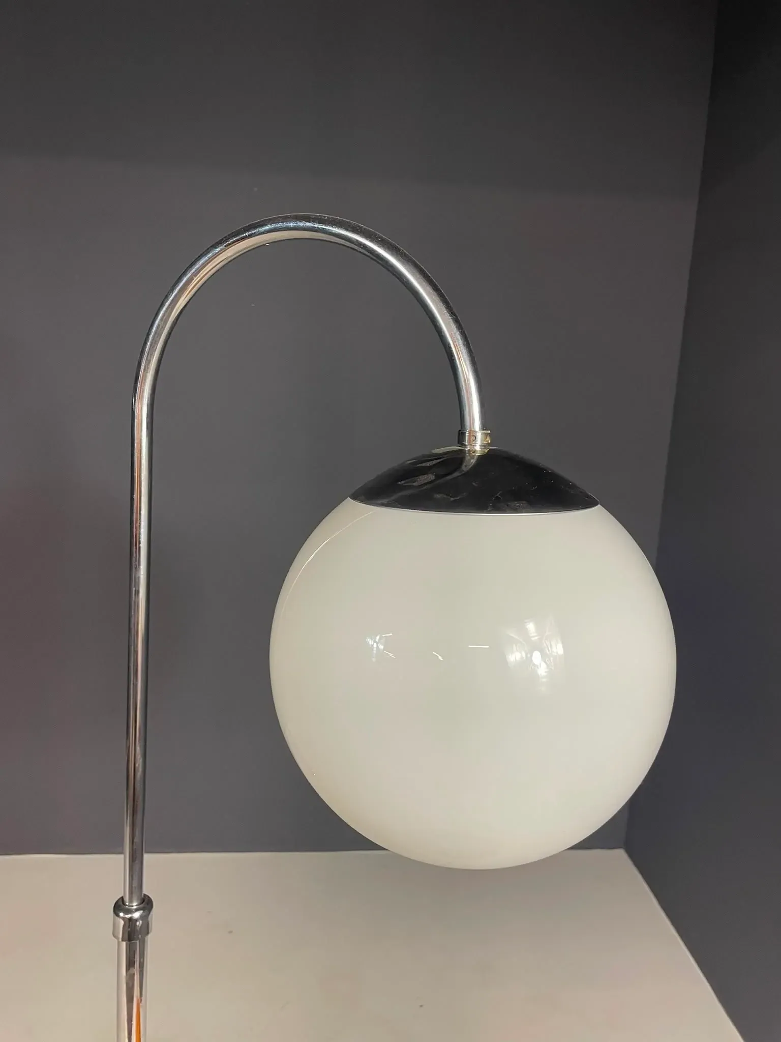Restored Bauhaus floor lamp with integrated table by R. Slezák, chrome and wood, Czechoslovakia, 1920s, 172 × 45 cm