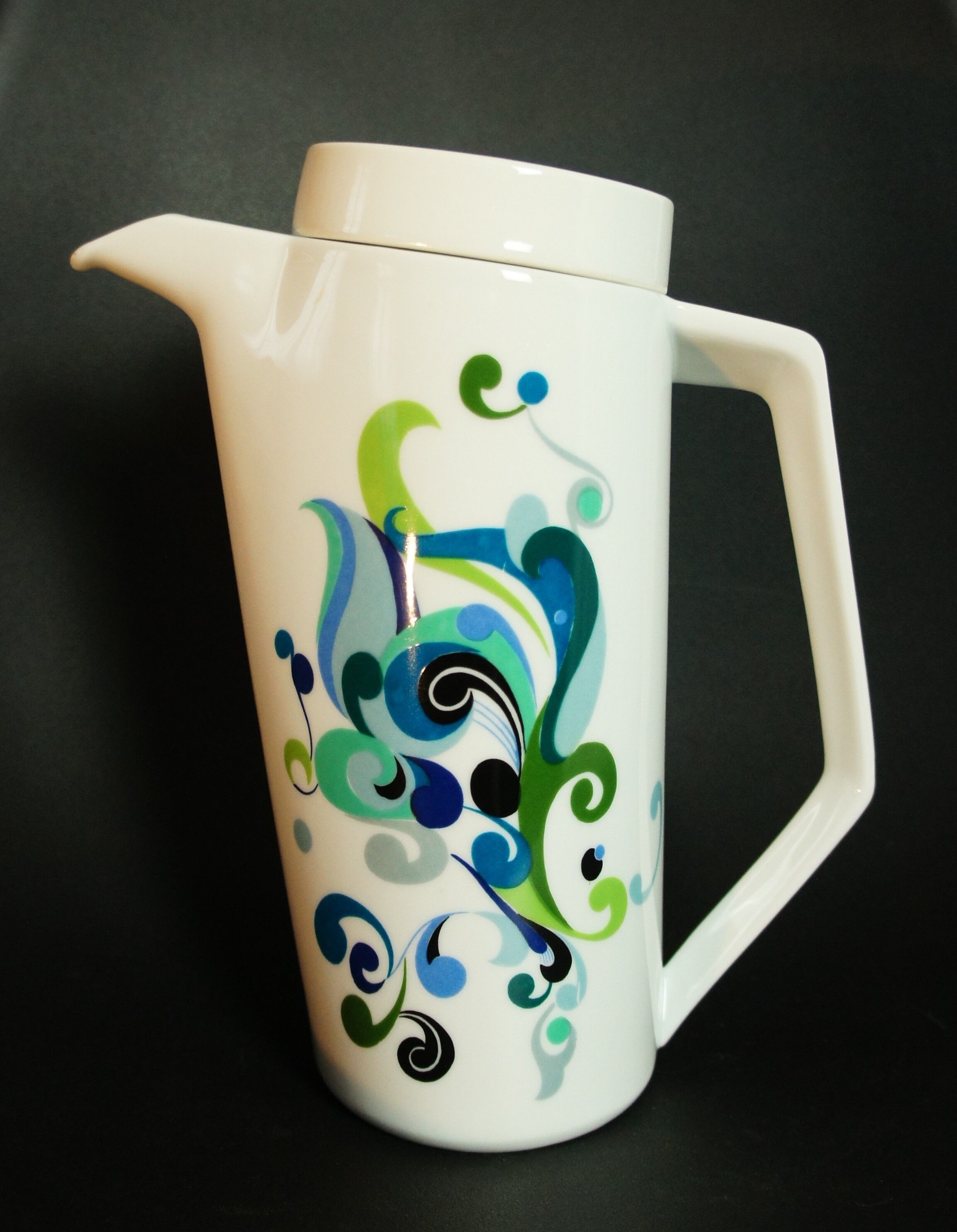 Cafetière porcelaine de Limoges Médioni Paris