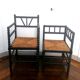 Fauteuil et chaise d'angle de style Louis XIII