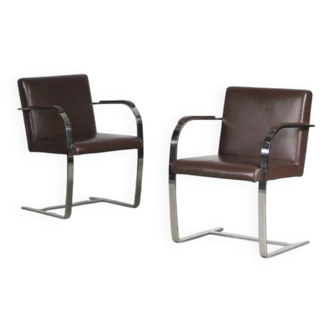 Pair of "BRNO" chairs, Italy 1970s