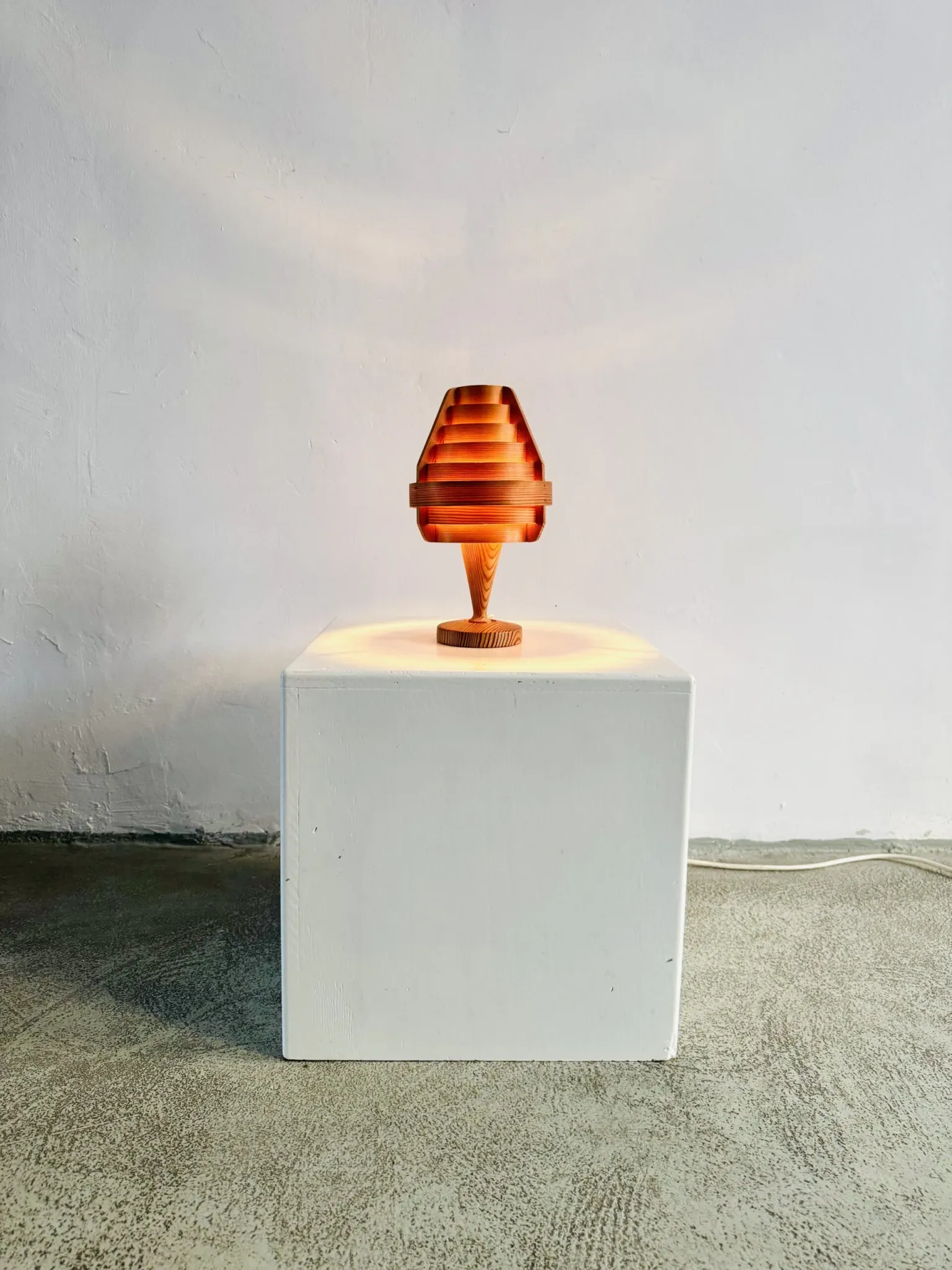 Model B-119/1 Pine Veneer Conical Table Lamp By Hans-Agne Jakobsson For Ab Markaryd, Sweden 1960S