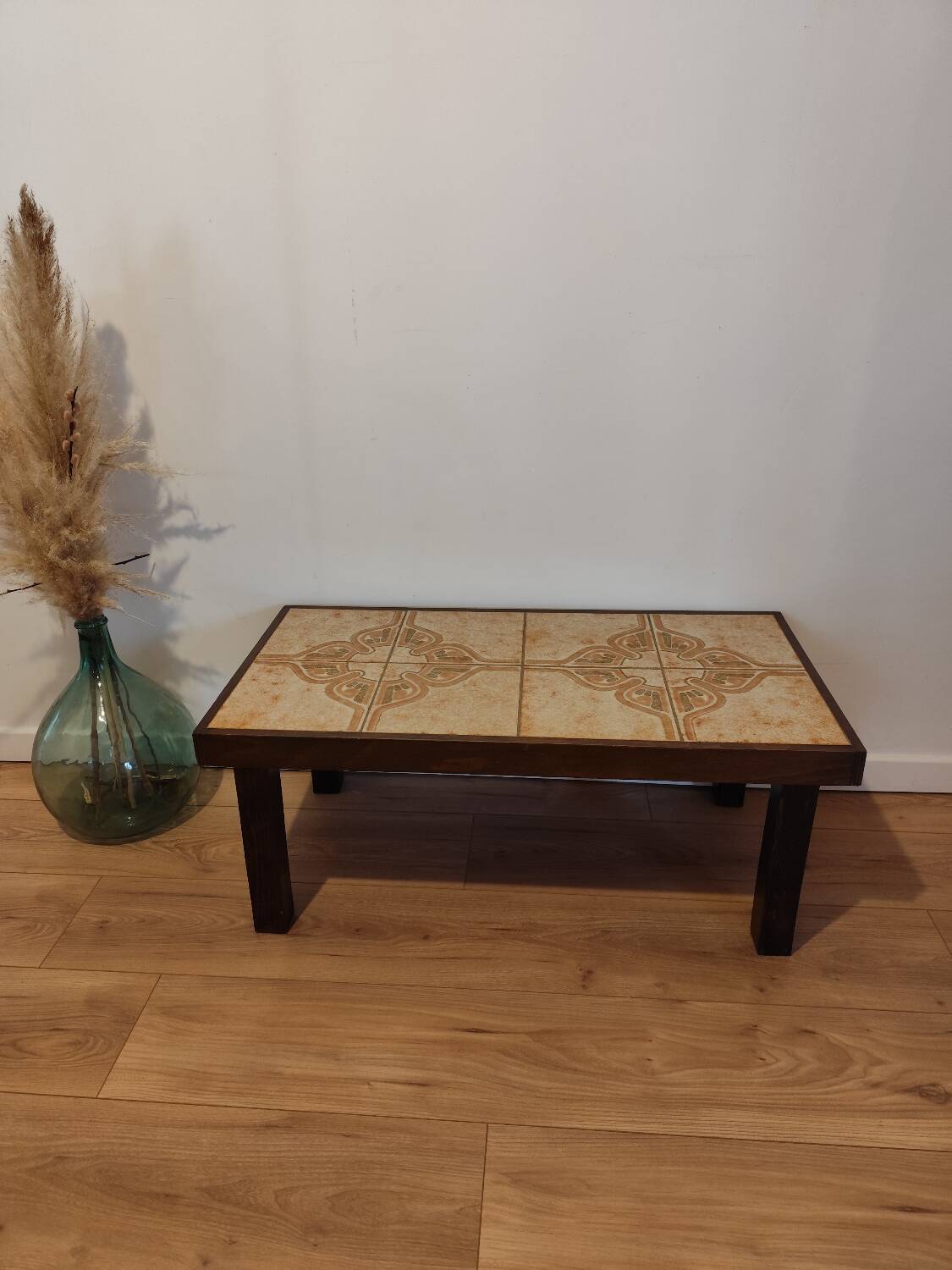 Vintage coffee table in ceramic and wood