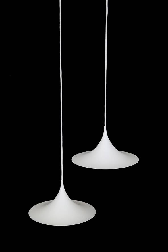 Ensemble de 2 lampes suspendues 'Semi' 38 cm Fog & Mørup / Torsten Thorup / Claus Bonderup / design danois moderne
