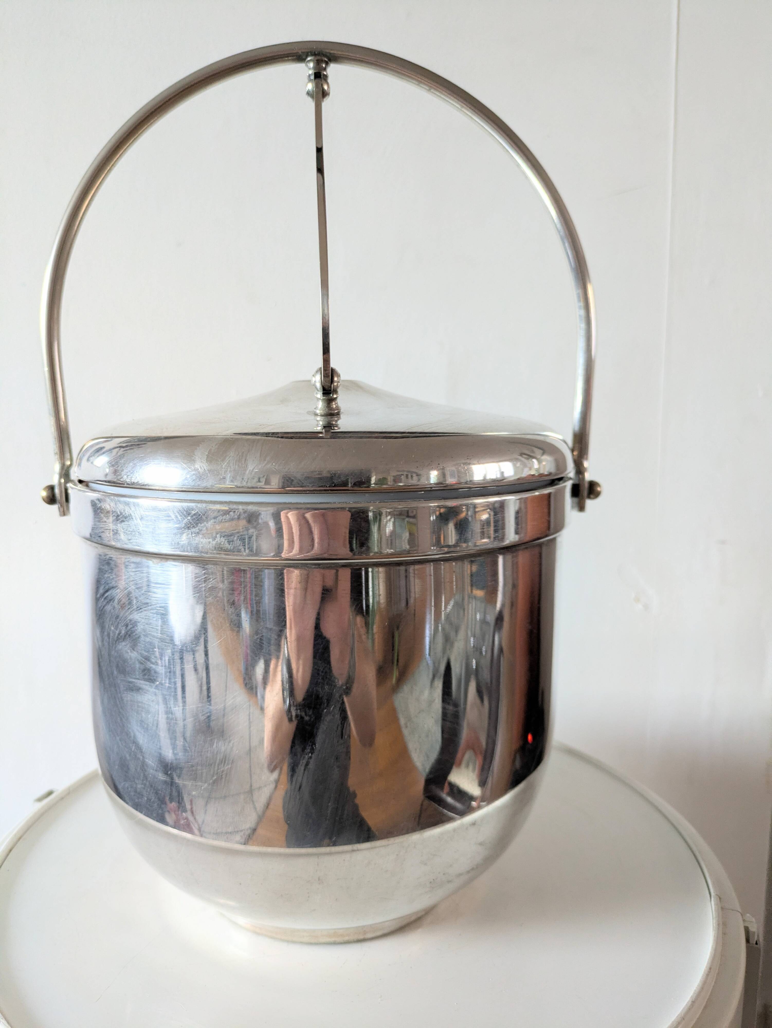 Sheffield Silver Ice Bucket in silver metal with hinged lid