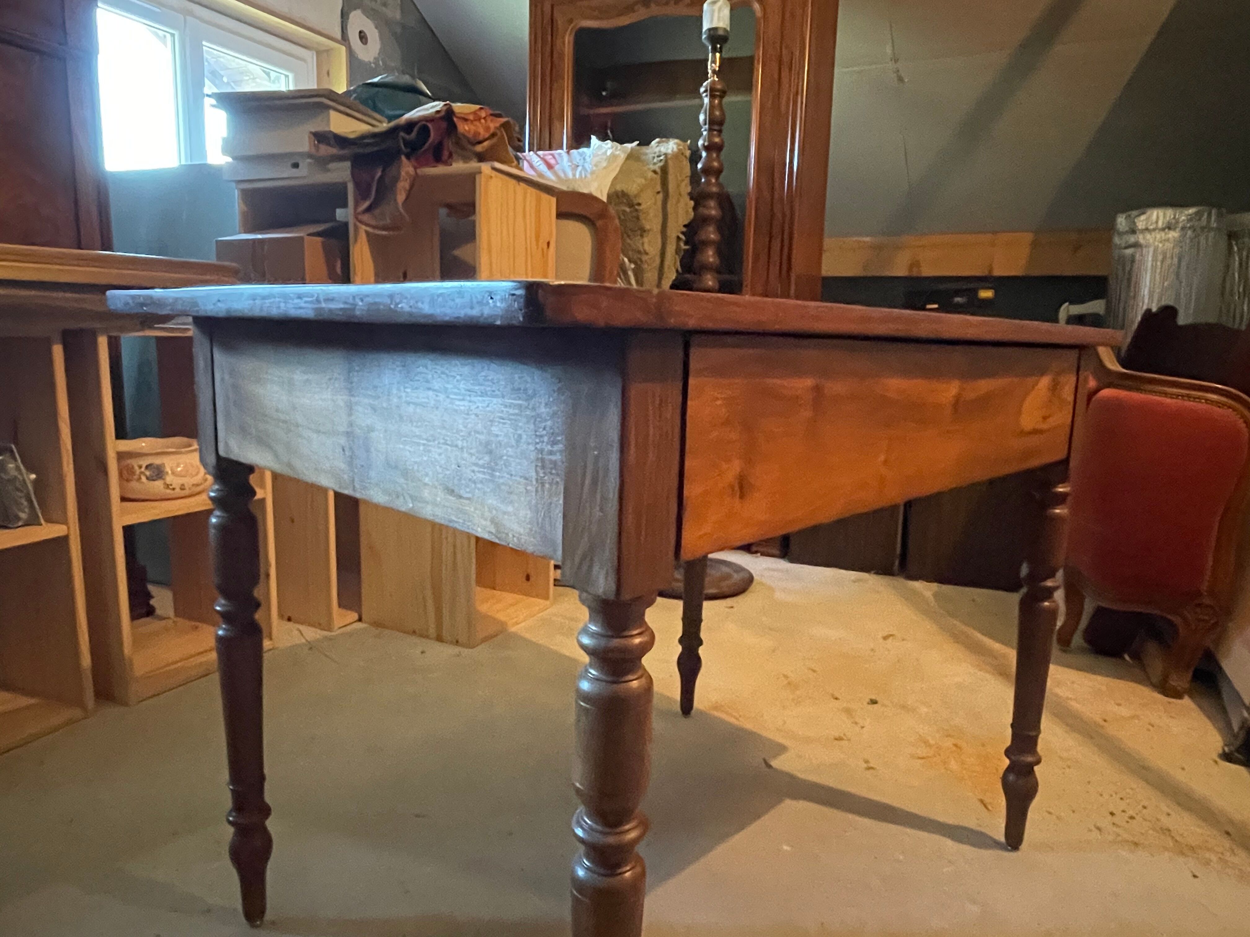 Walnut desk marquetry
