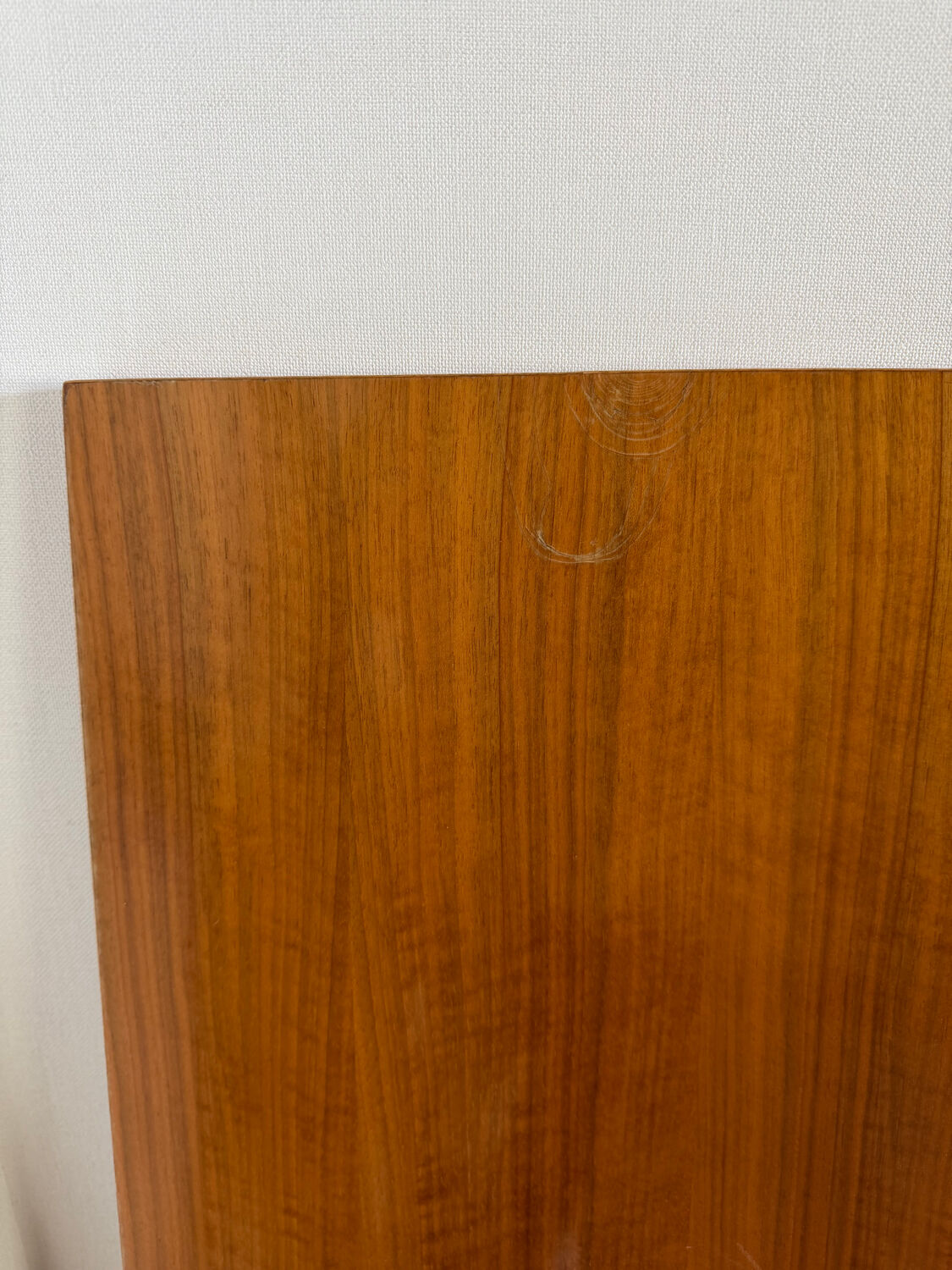 Vintage extendable dining table