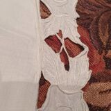 Taie d'oreiller en demi lune avec dentelle anglaise