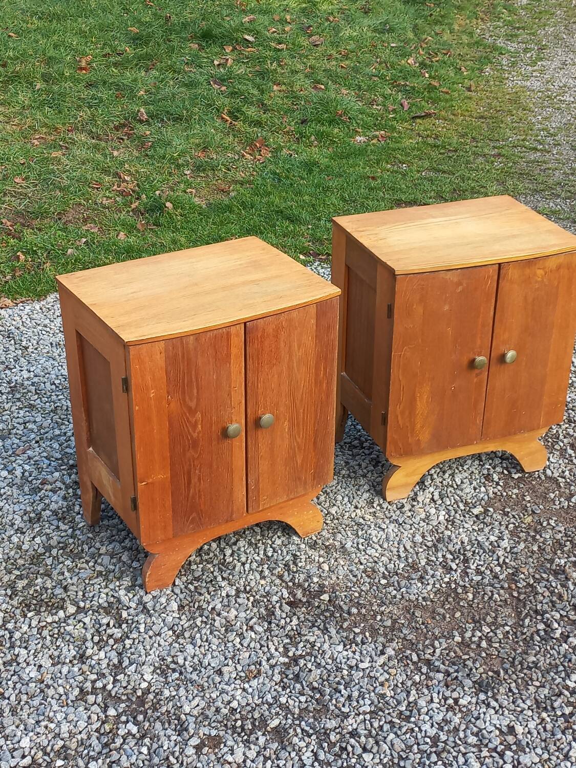 Pair of vintage bedside tables in blond and gilded oak from the 50s