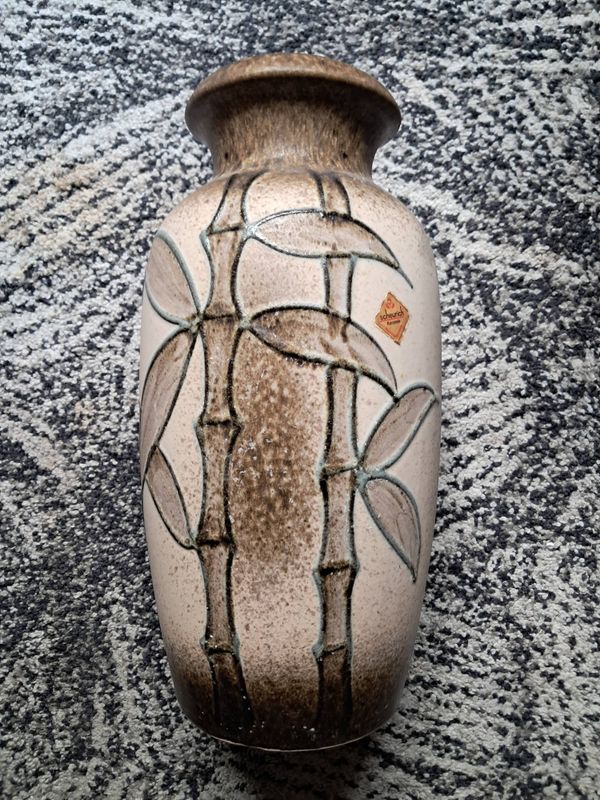 Grand vase en céramique West Germany Sheurich très original