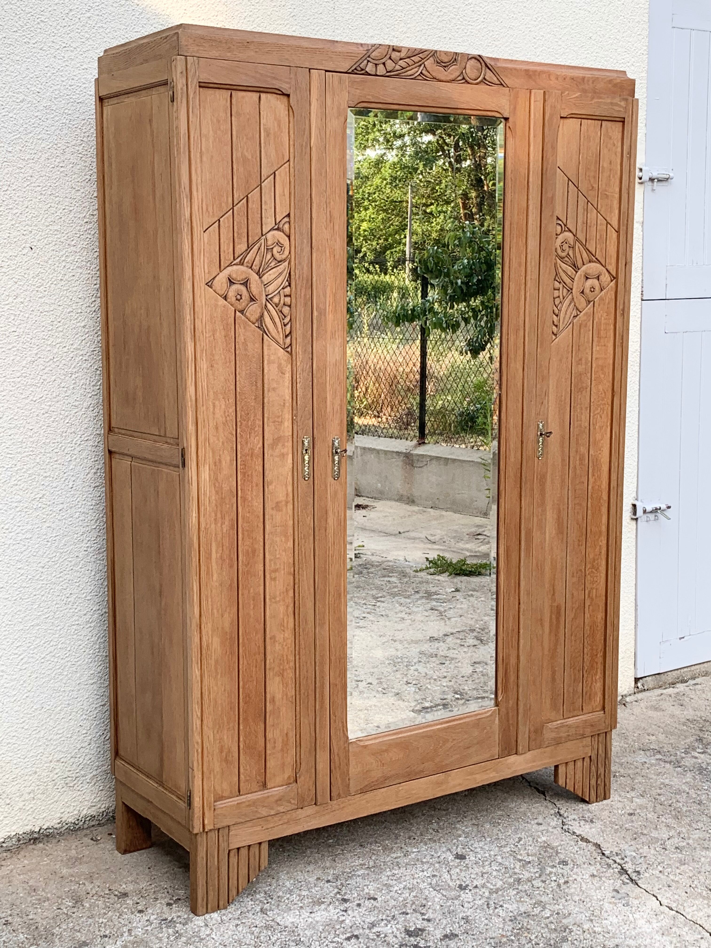Parisian cabinet wood raw 1930