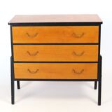 Two-tone chest of drawers