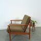 Teak Scandinavische fauteuil met bruin stoffen kussens, stoel 1