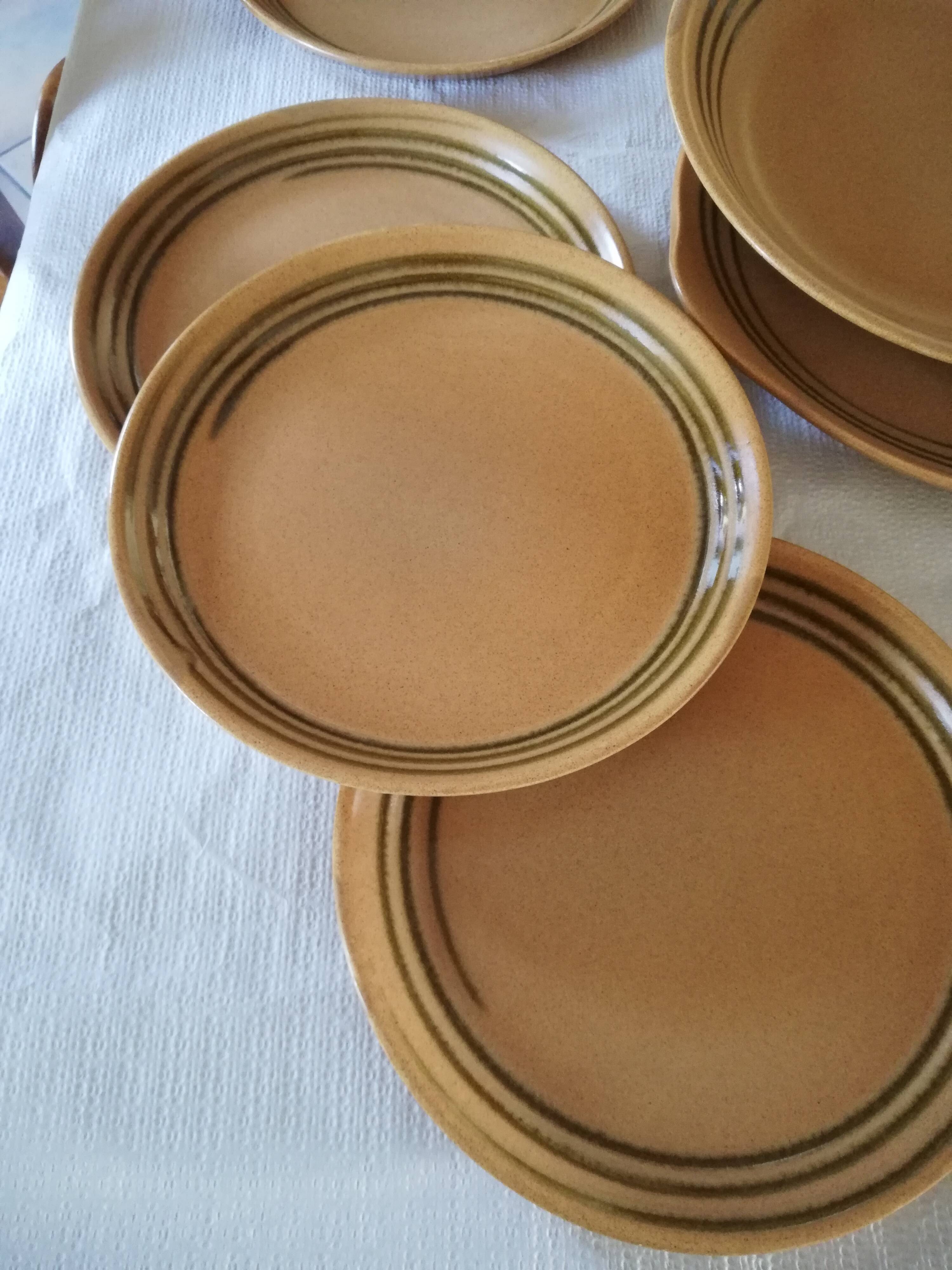 Sarreguemines stoneware service