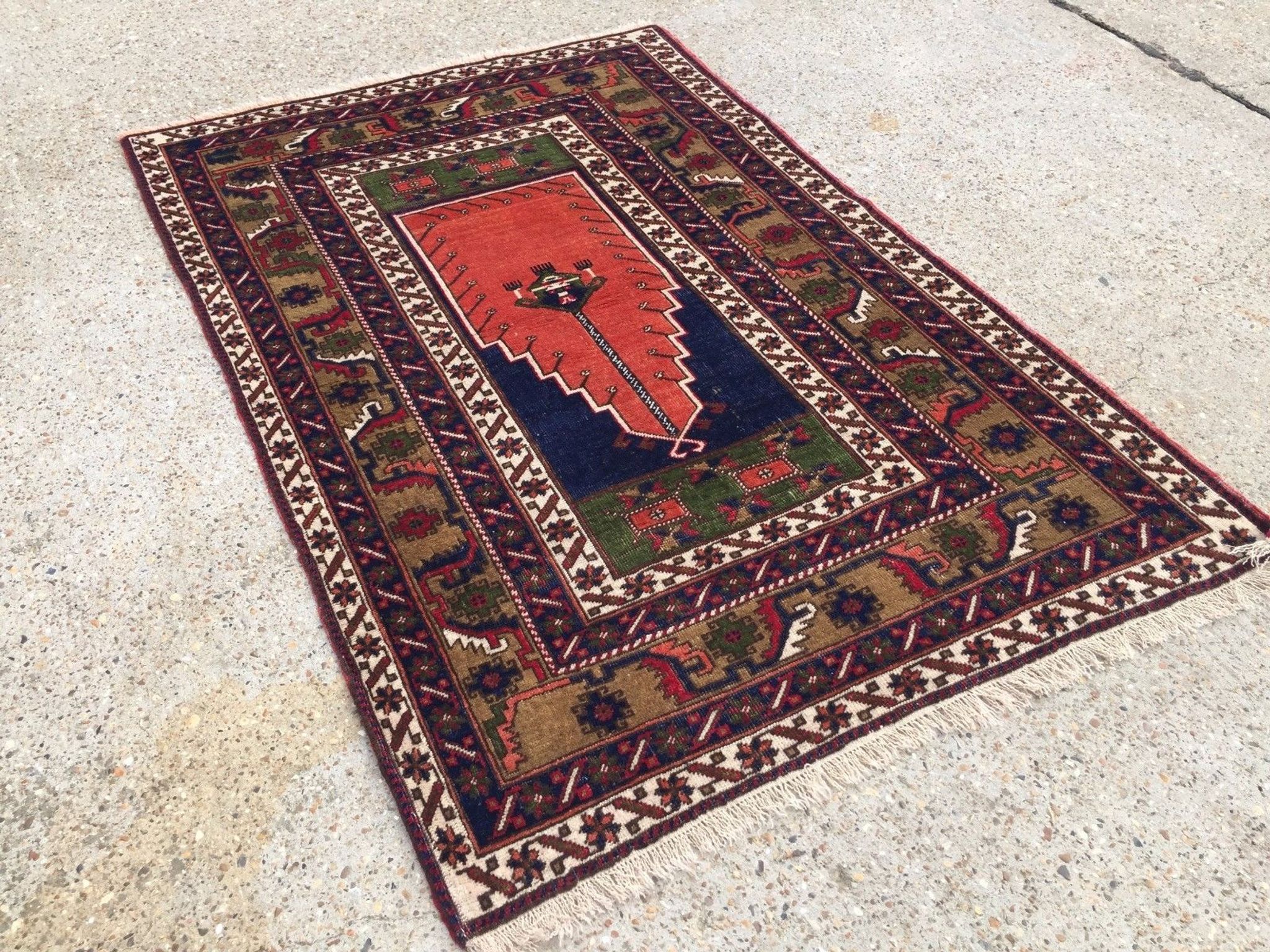 Turkish Prayer Rug vegetable dye 175x115cm