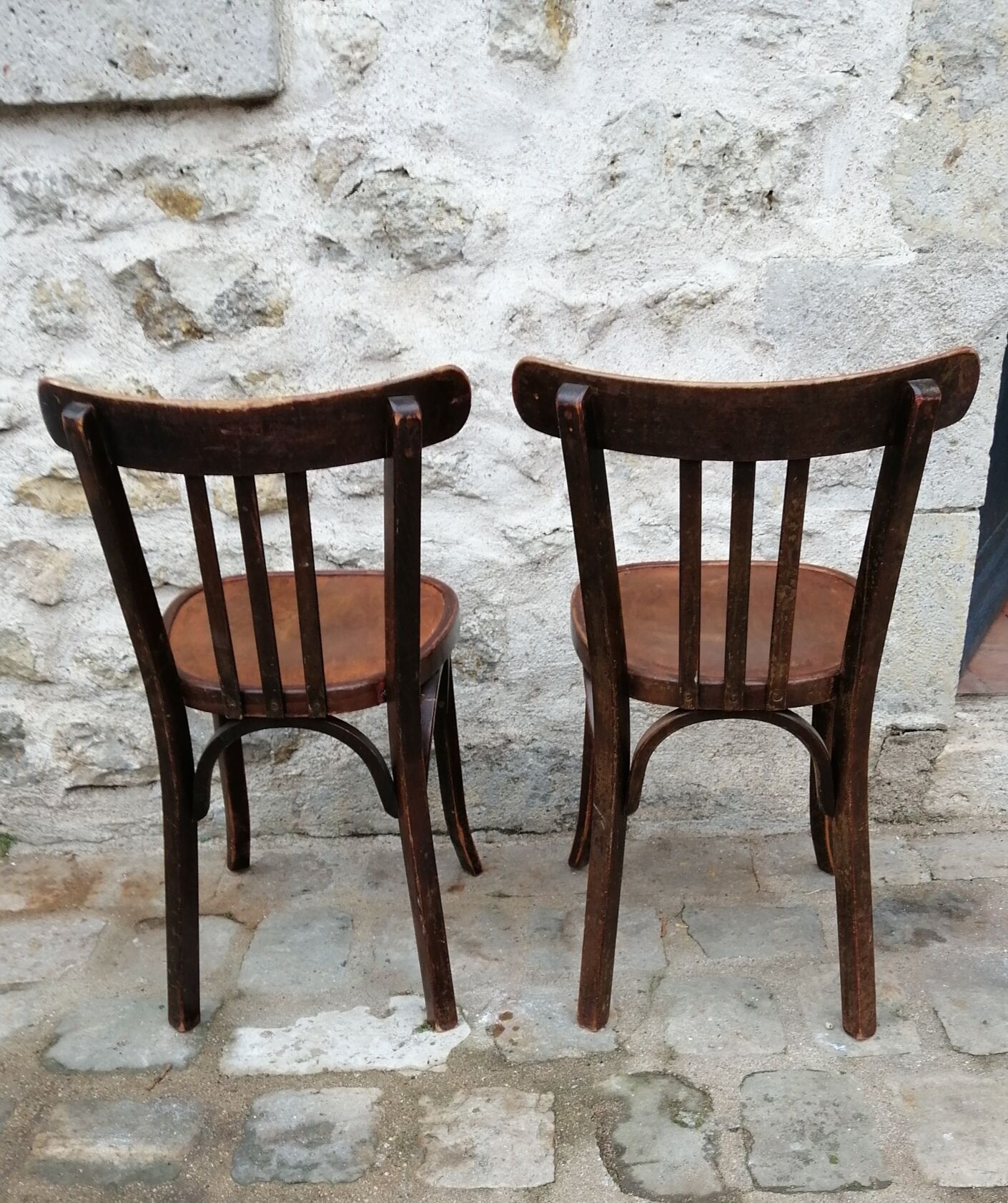 Bistro chair duo