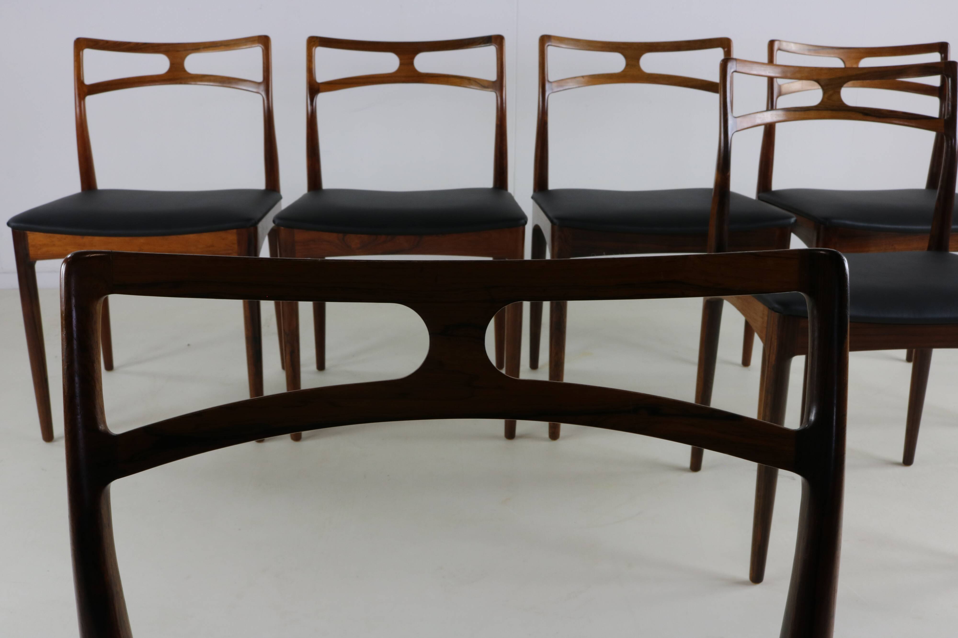 Sixties Danish design rosewood dining chairs by cabinetmaker Johannes Ander