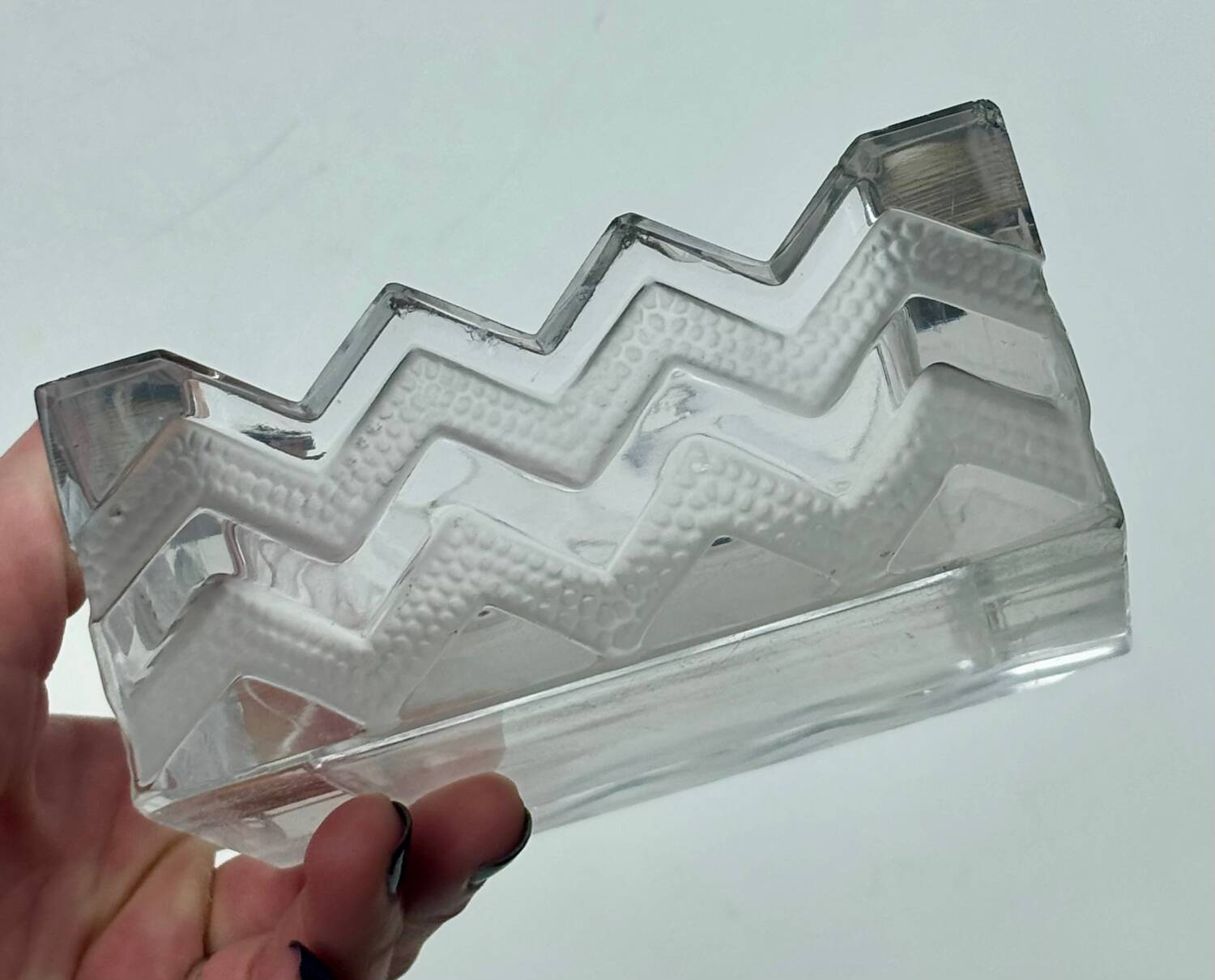 Lalique two ashtrays
