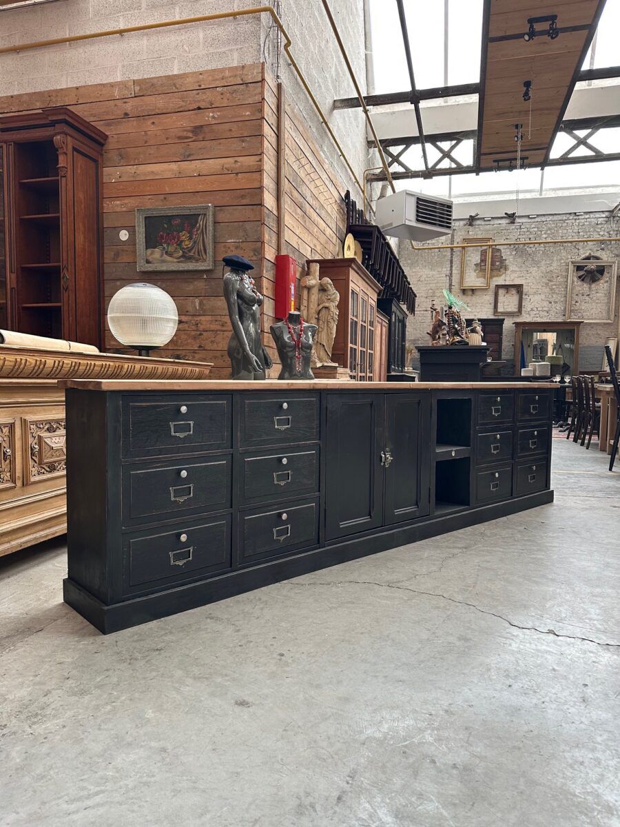 Handcrafted enfilade