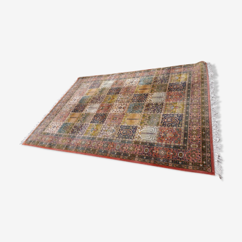 Oriental pattern rugs in virgin wool salmon background, 285x195 cm