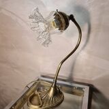 bronze art nouveau lamp with its pretty translucent tulip 37x 24 good condition