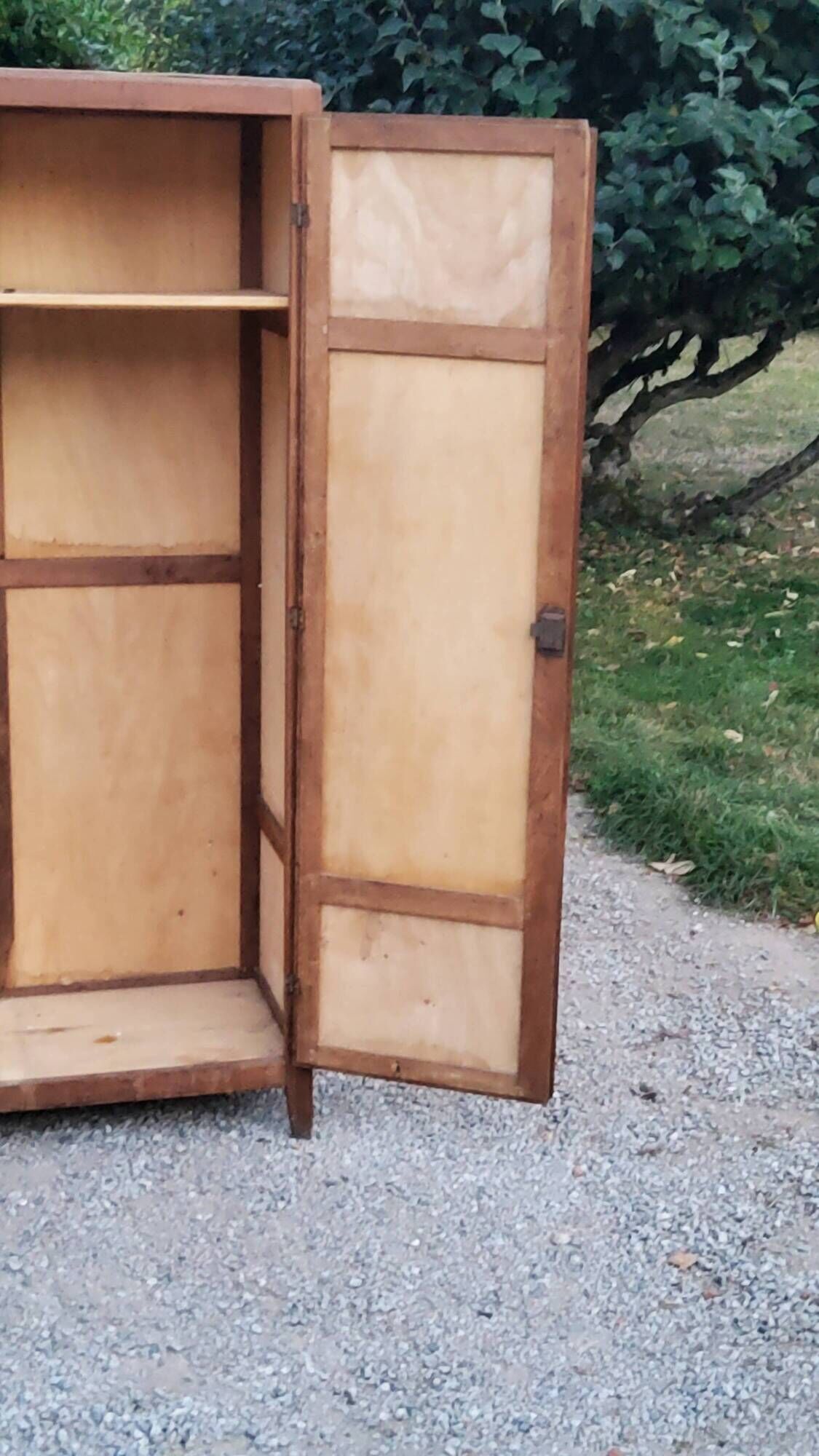 Parisian 2-door wardrobe in oak and poplar from the 1950s