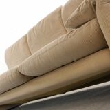 Maralunga 3-seat Sofa in beige by Vico Magistretti for Cassinaa, Italy