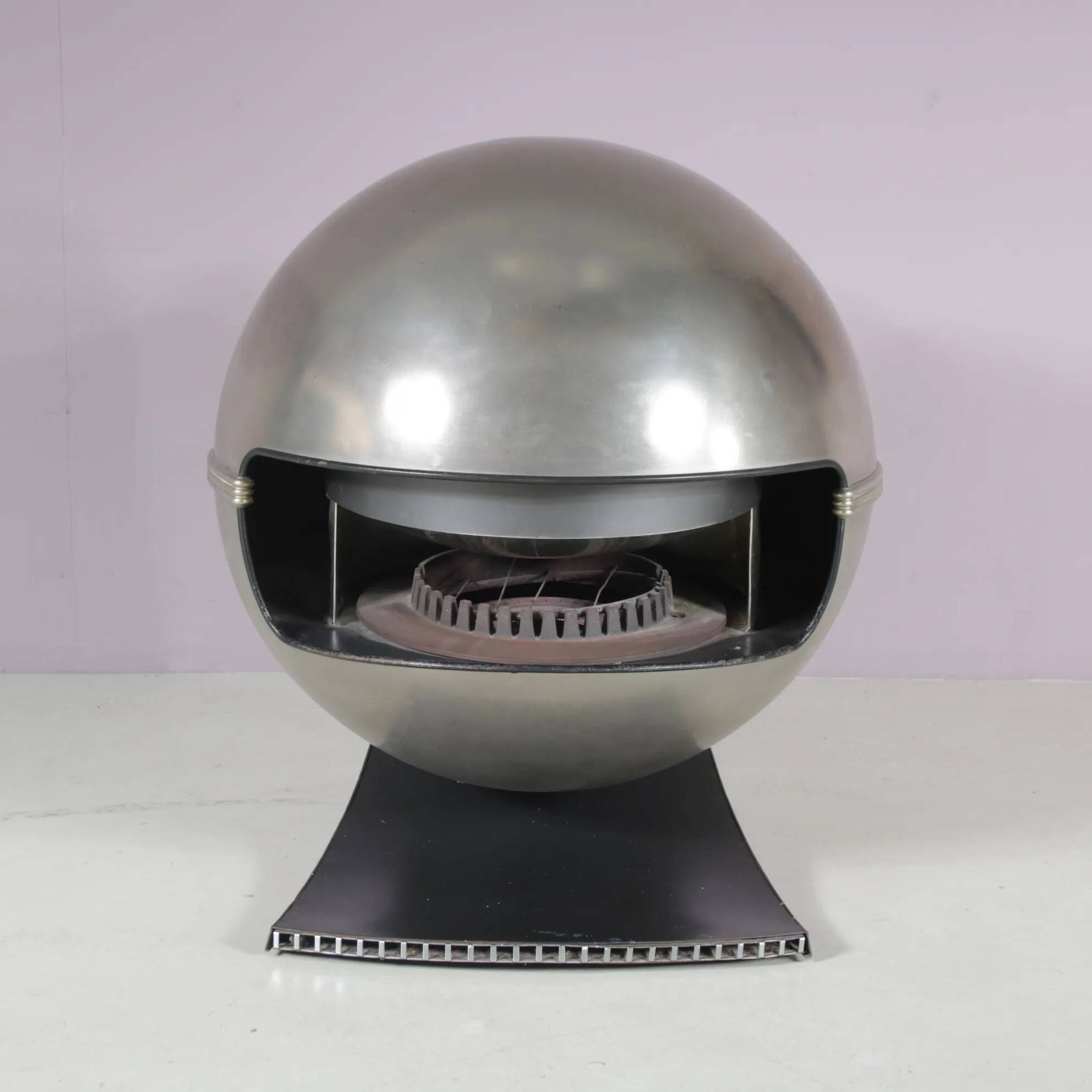 1970s Model "2000" gas heater by Richard Wolthekker for Faber, Netherlands