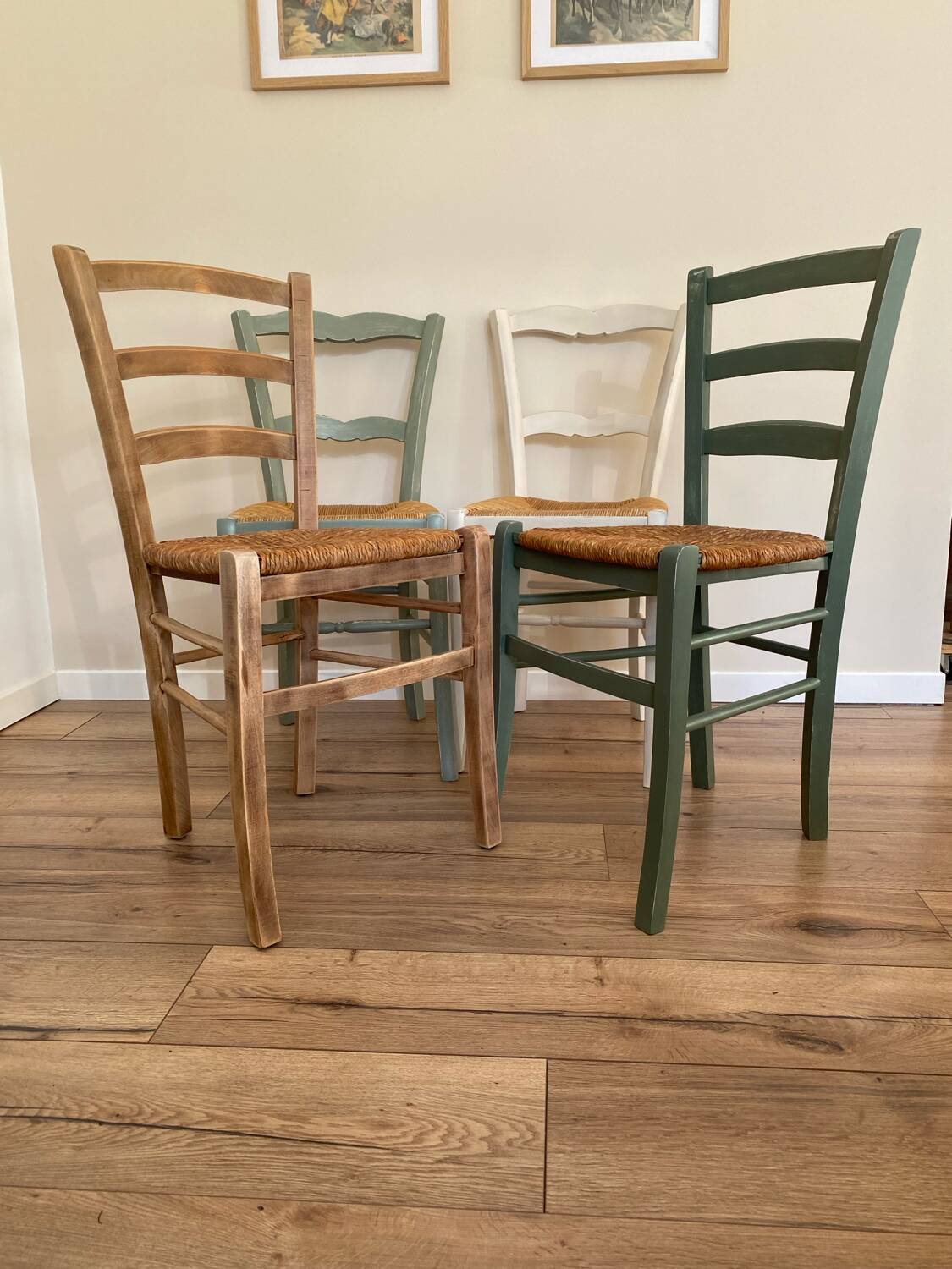 Set of 4 chairs