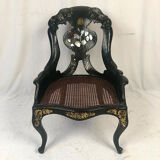 Chaise gondole Napoléon III en bois et papier mâché laqué noir et burgauté