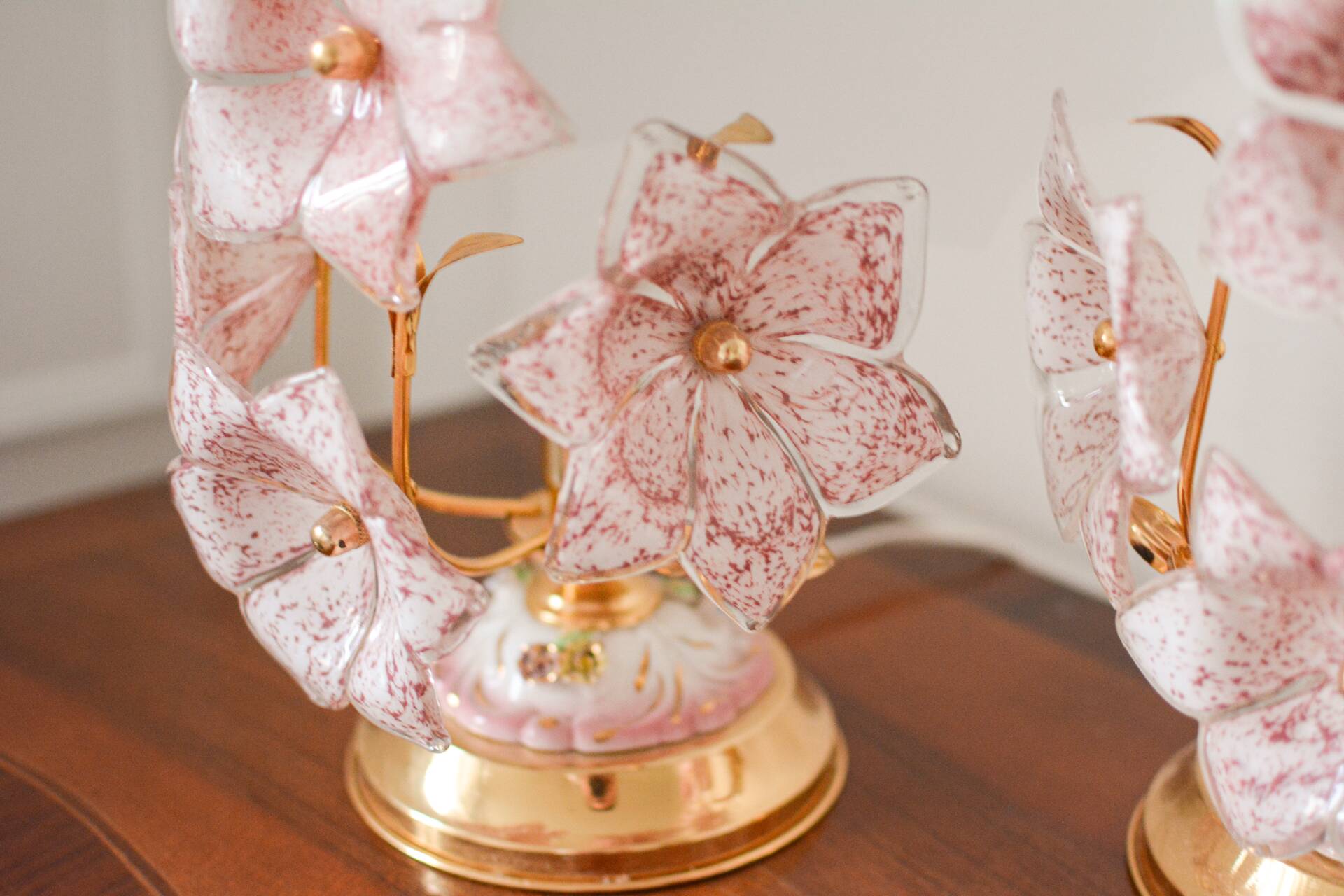 Vintage Murano table lamps, pink blown glass and gold details, pair.