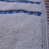 Handmade wool rug size 150 x 250 cm