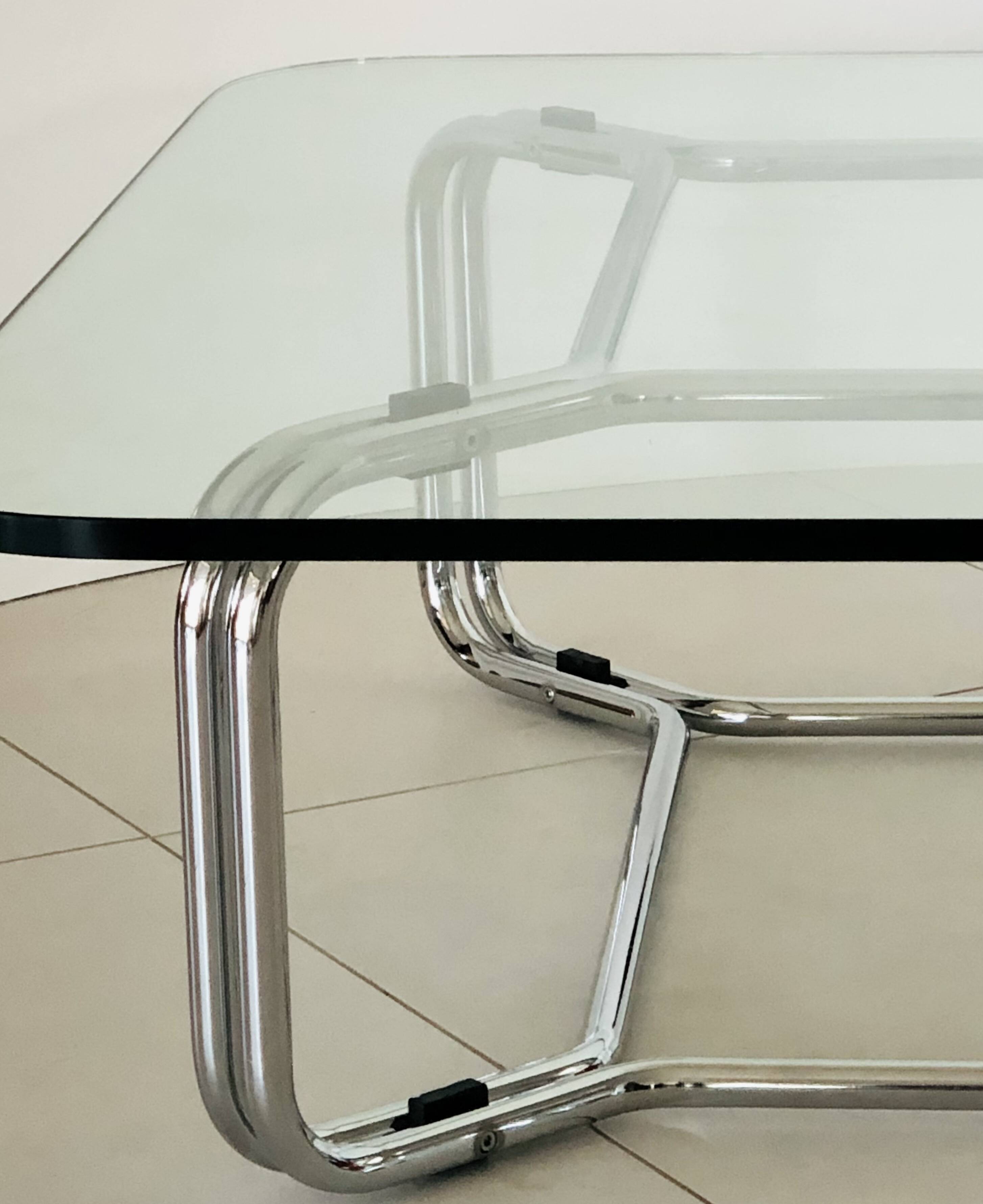 Glass and chrome metal coffee table, Italy 1970s