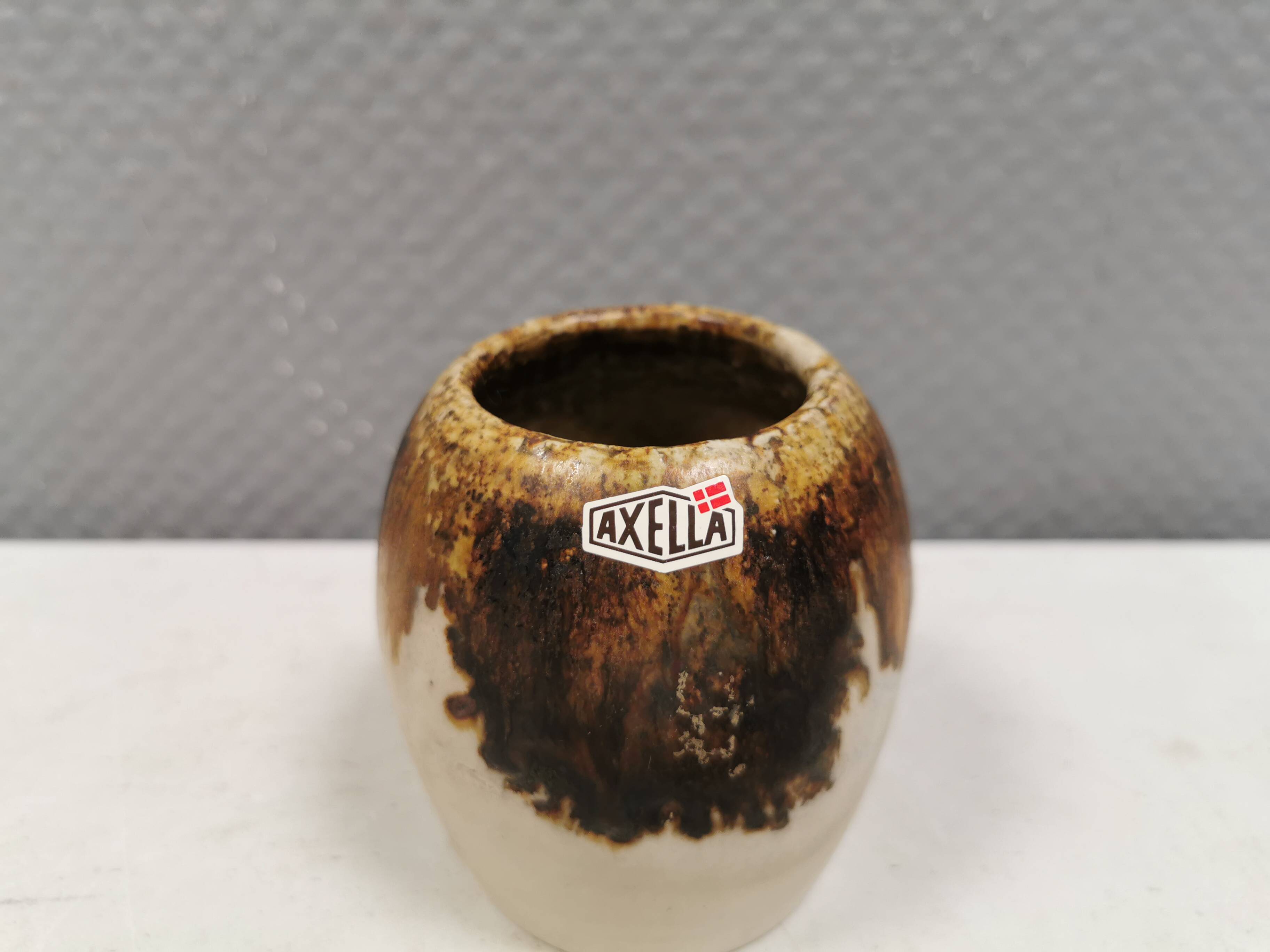 A small, beautiful ceramic vase by Axel Larsen Denmark 1980s