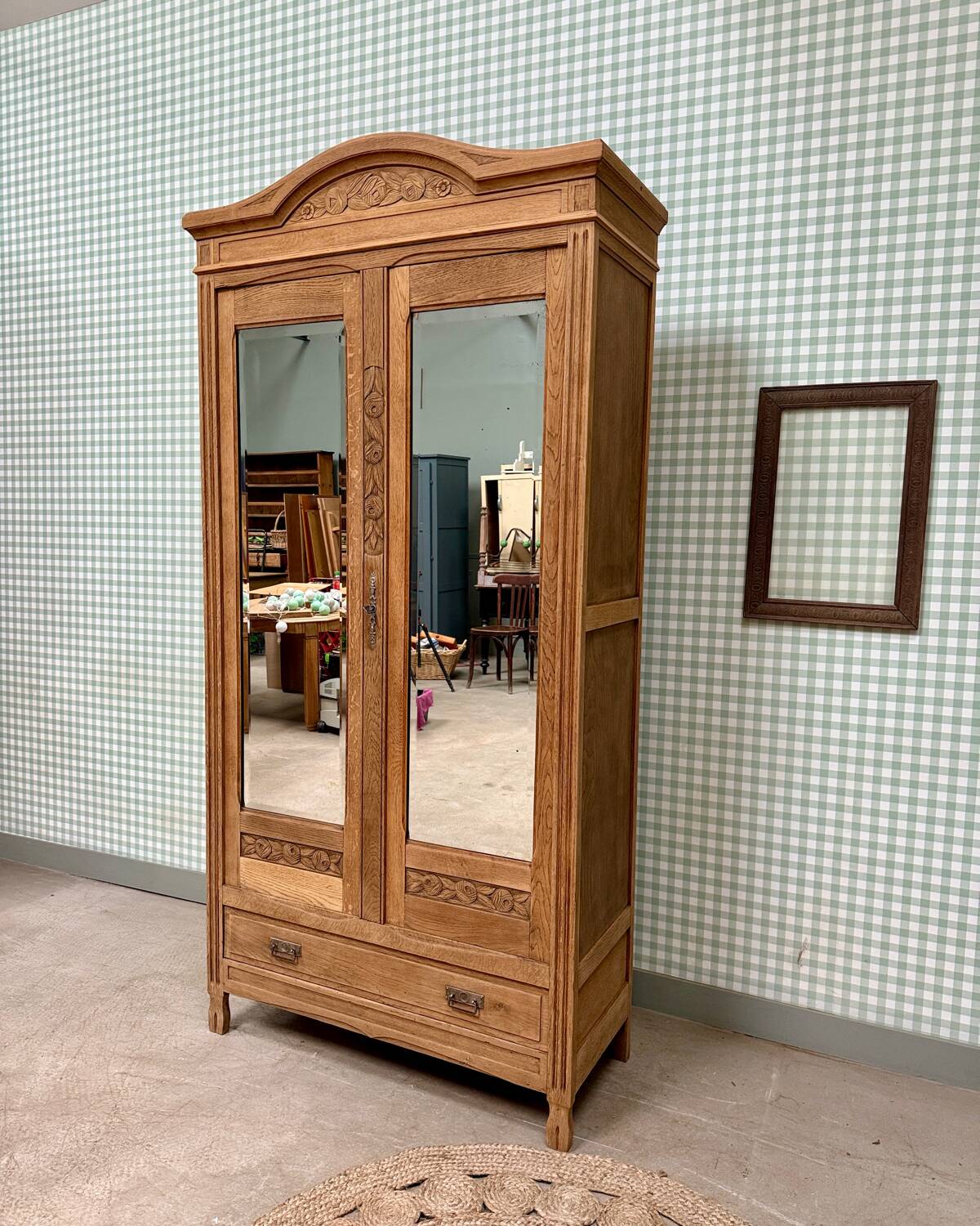 Art Deco oak wardrobe with mirrors (refurbished)