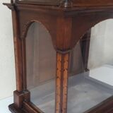 Showcase XIX ° walnut and marquetry