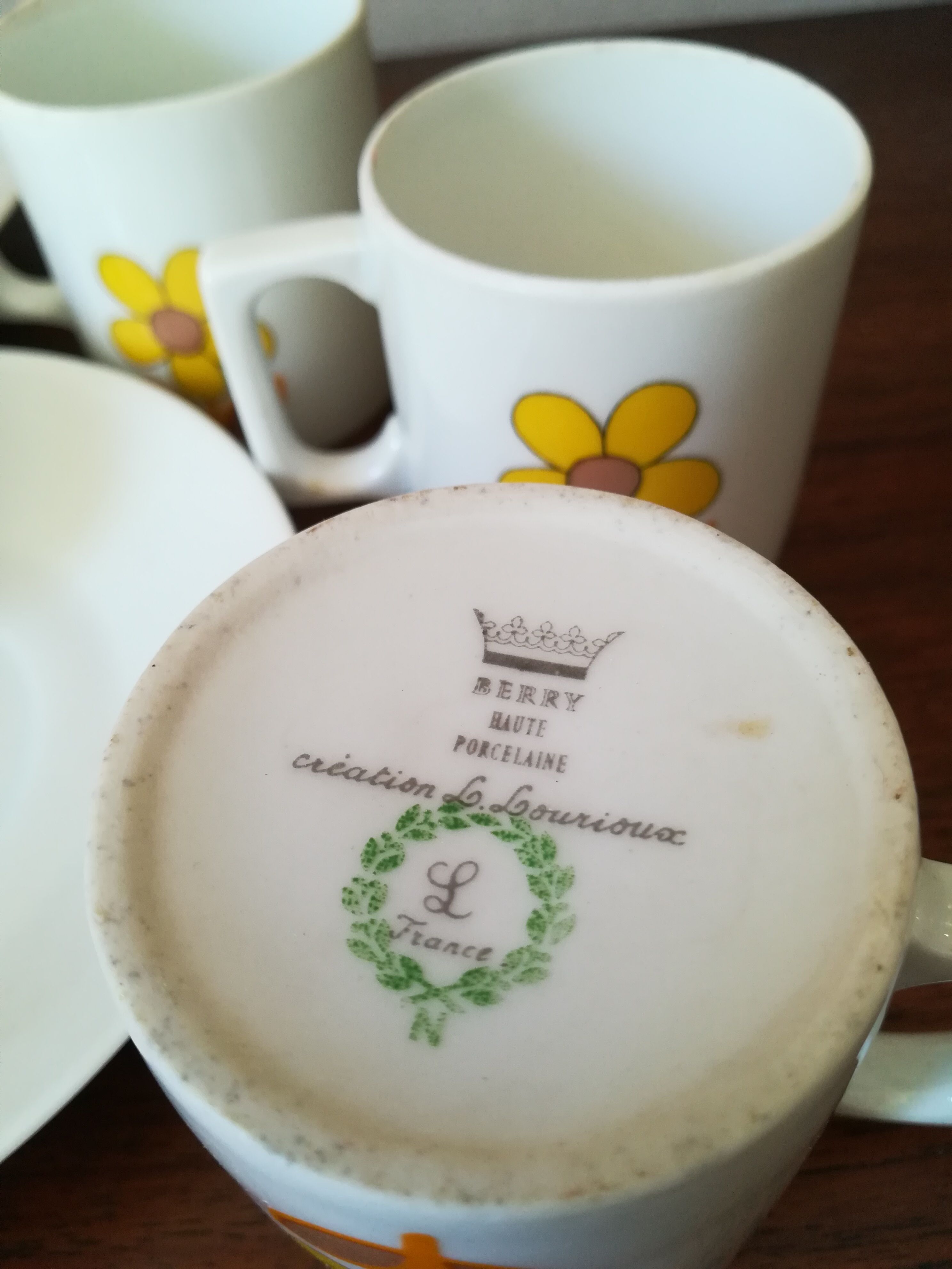 5 porcelain espresso cups