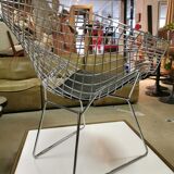 Design Diamond wire chair by Harry Bertoia for Knoll