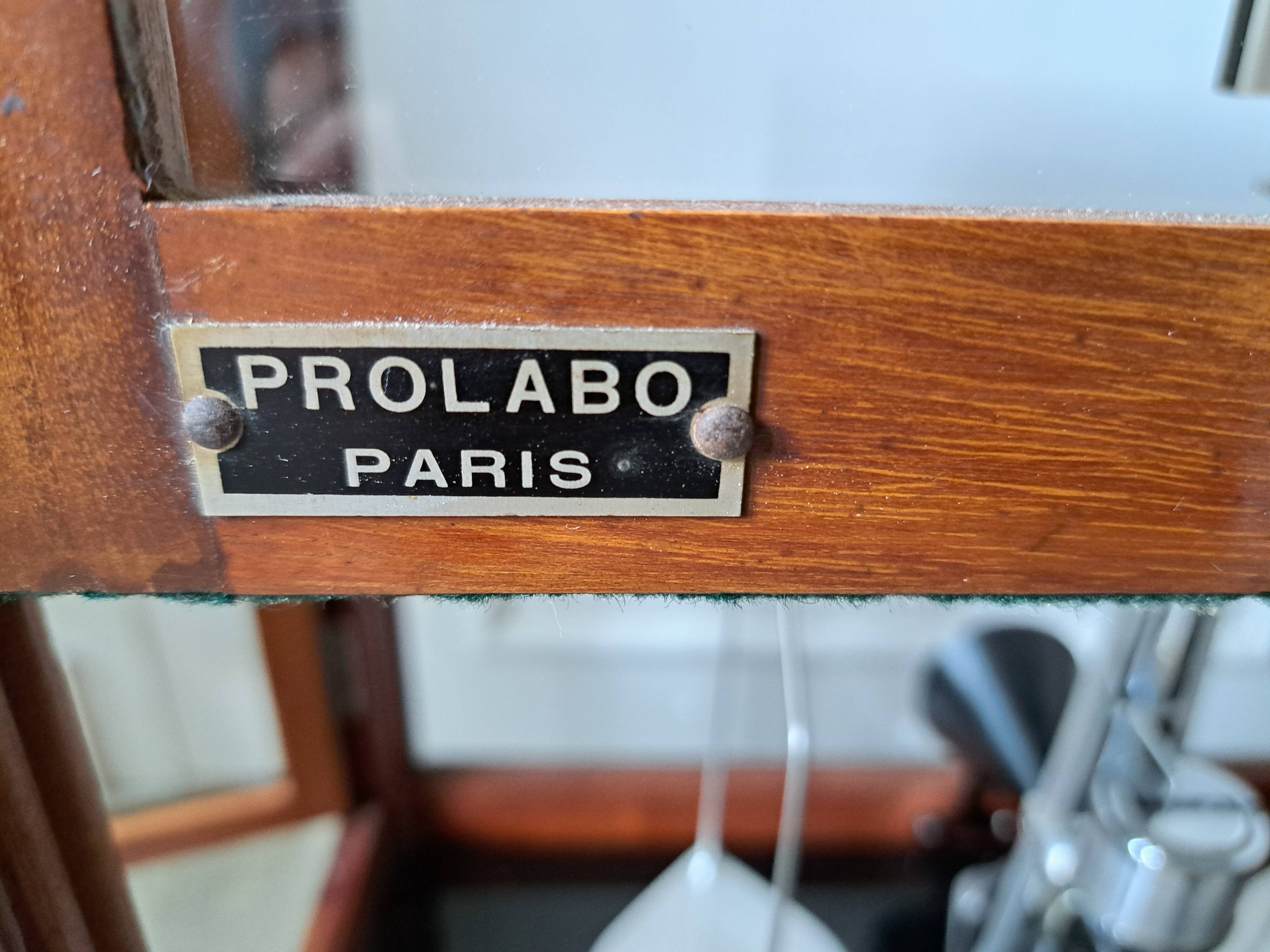Precision scale 50s