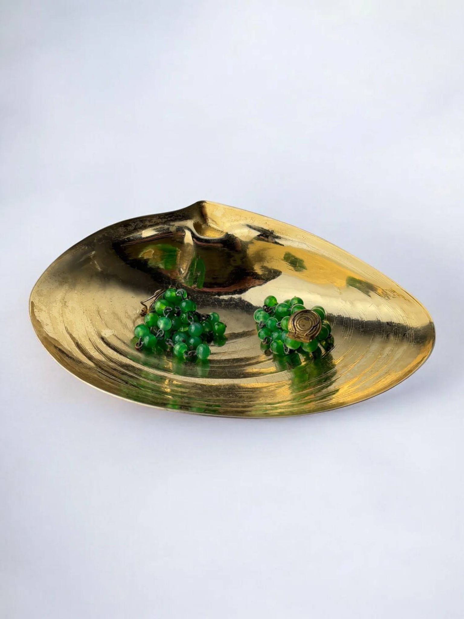 Art deco shell vide-poche in brass, Italy, 1970s