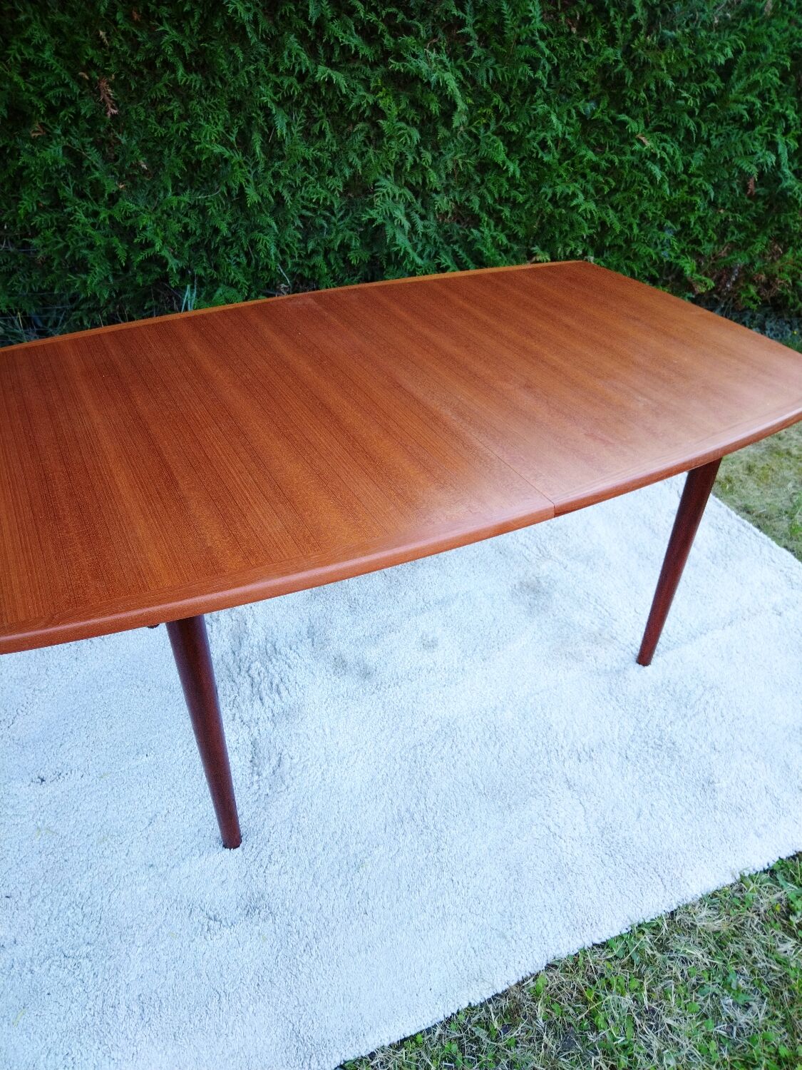 Table à manger scandinave en teck par Aalf Aarseth pour Gustav Bahus