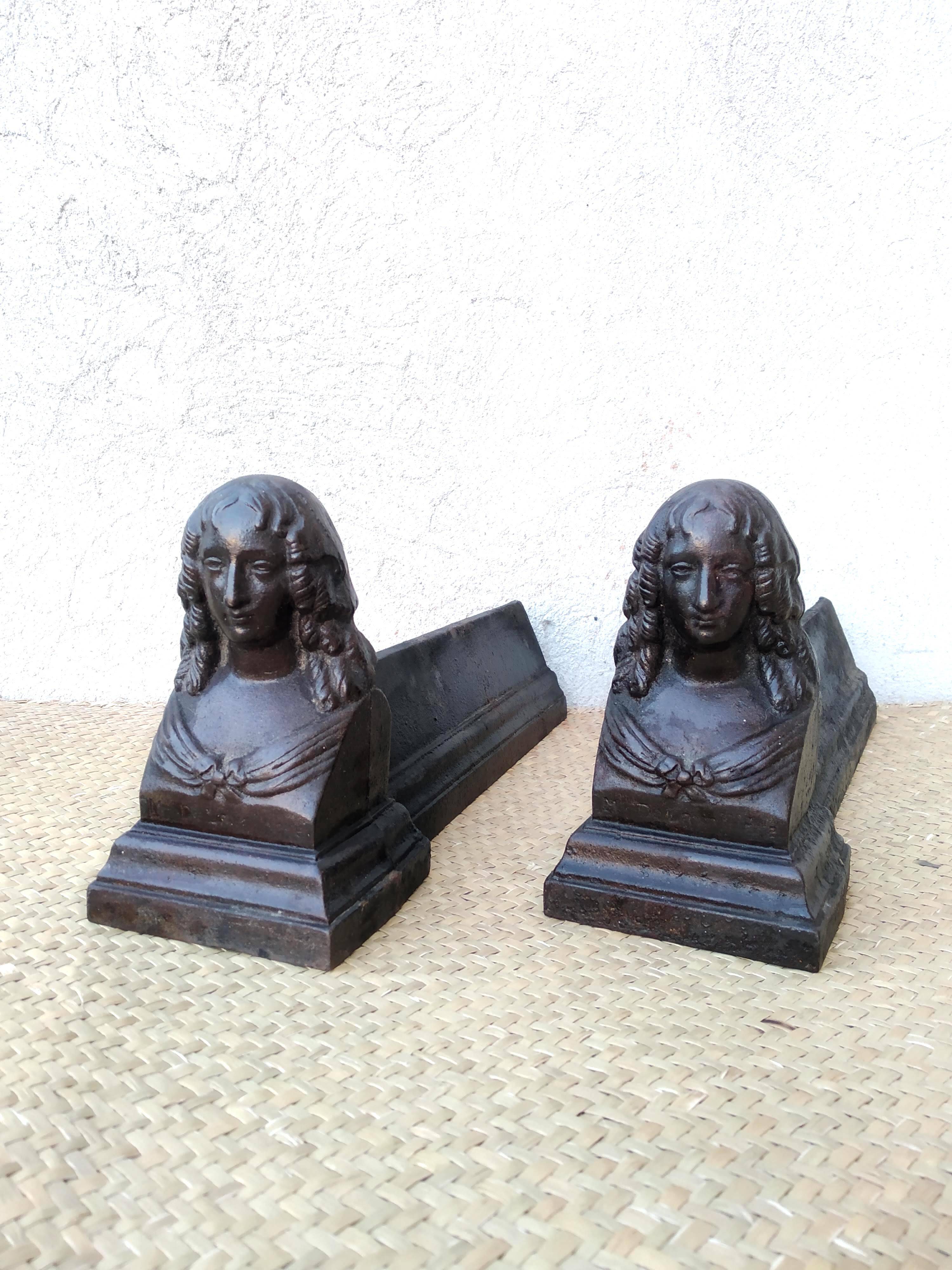 Pair of bust fireplace andirons Louise de La Vallière XIX