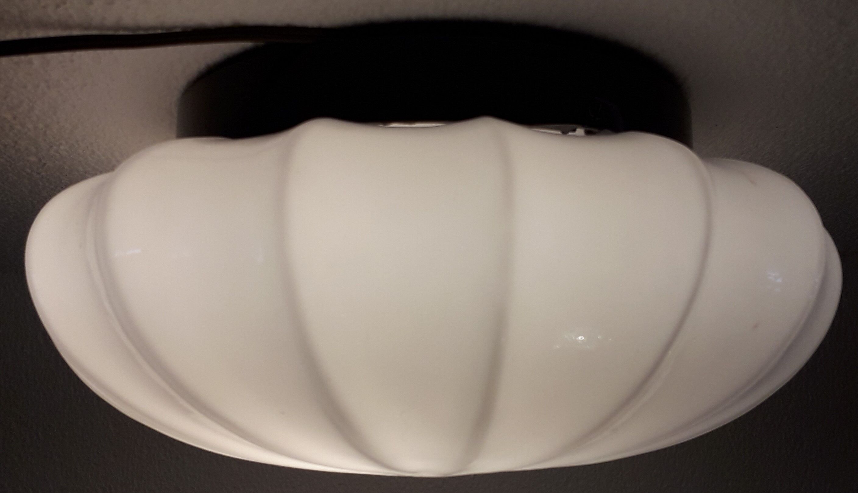 Opaline ceiling lamp