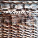 Wicker trunk