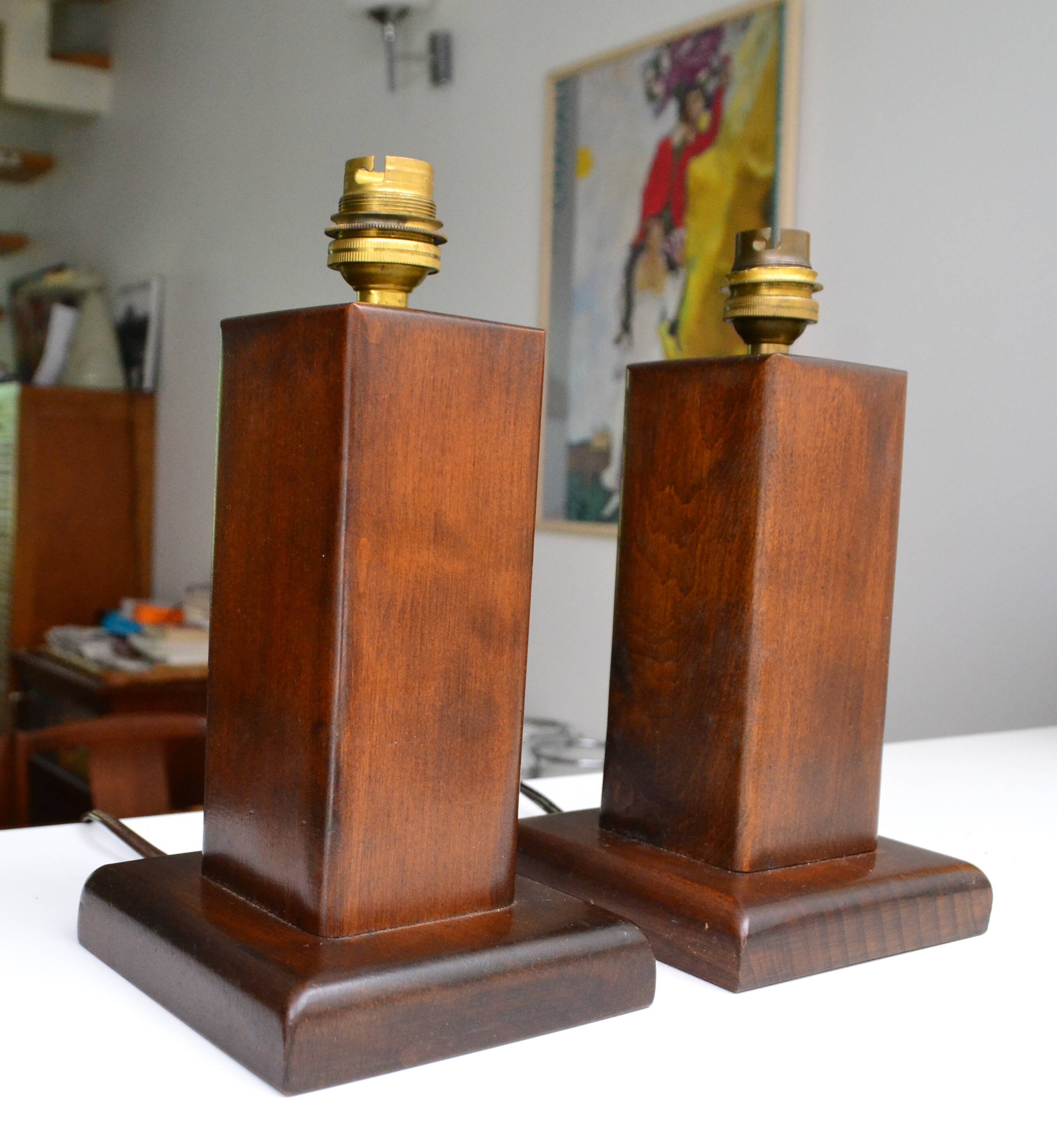 Pair of Art Deco lamps in solid mahogany