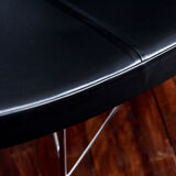 Coconut chair designed by George Nelson